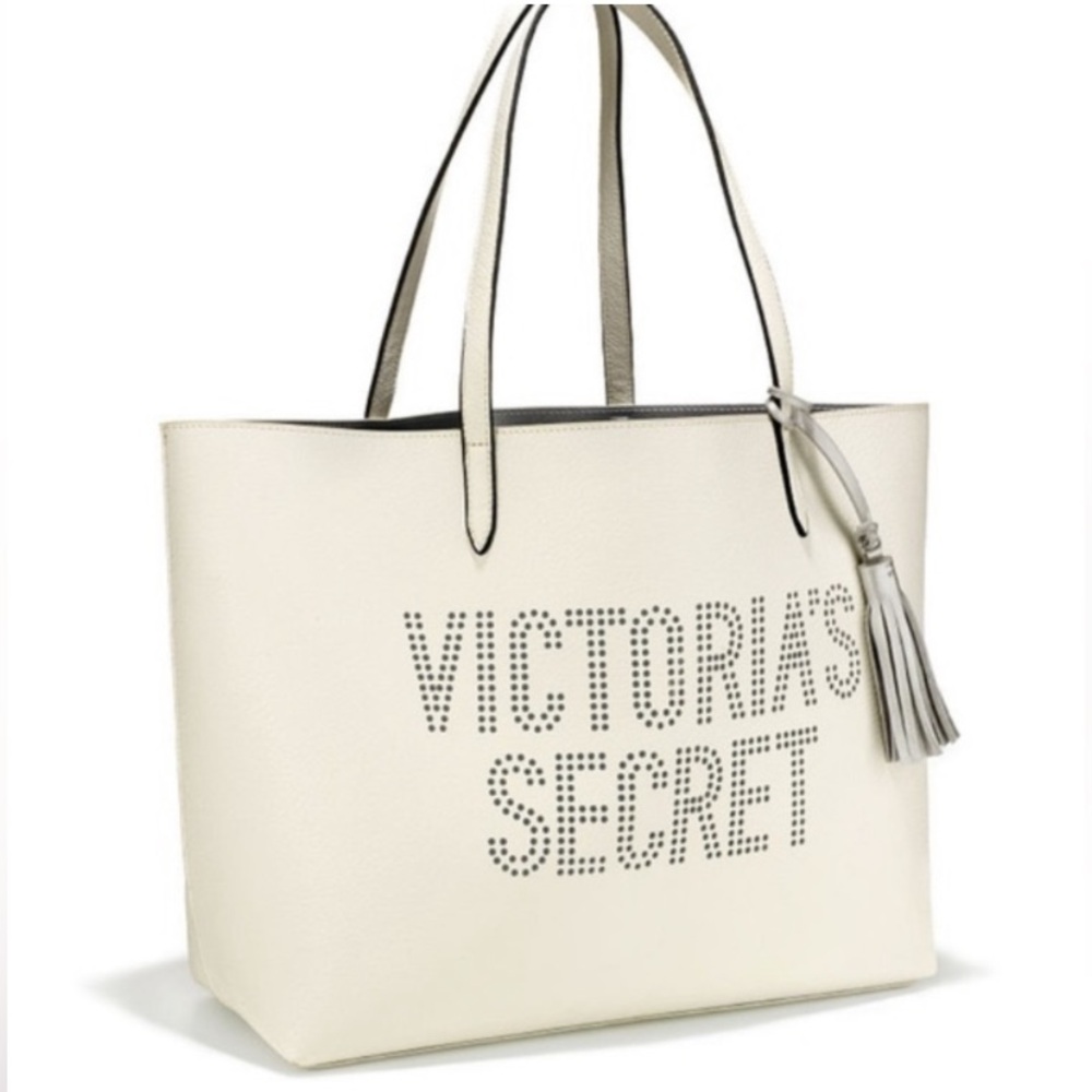 NWT VICTORIA’S SECRET X-LARGE VEGAN LEATHER DOUBLE STRAP TOTE BAG WITH TASSEL - Picture 1 of 4